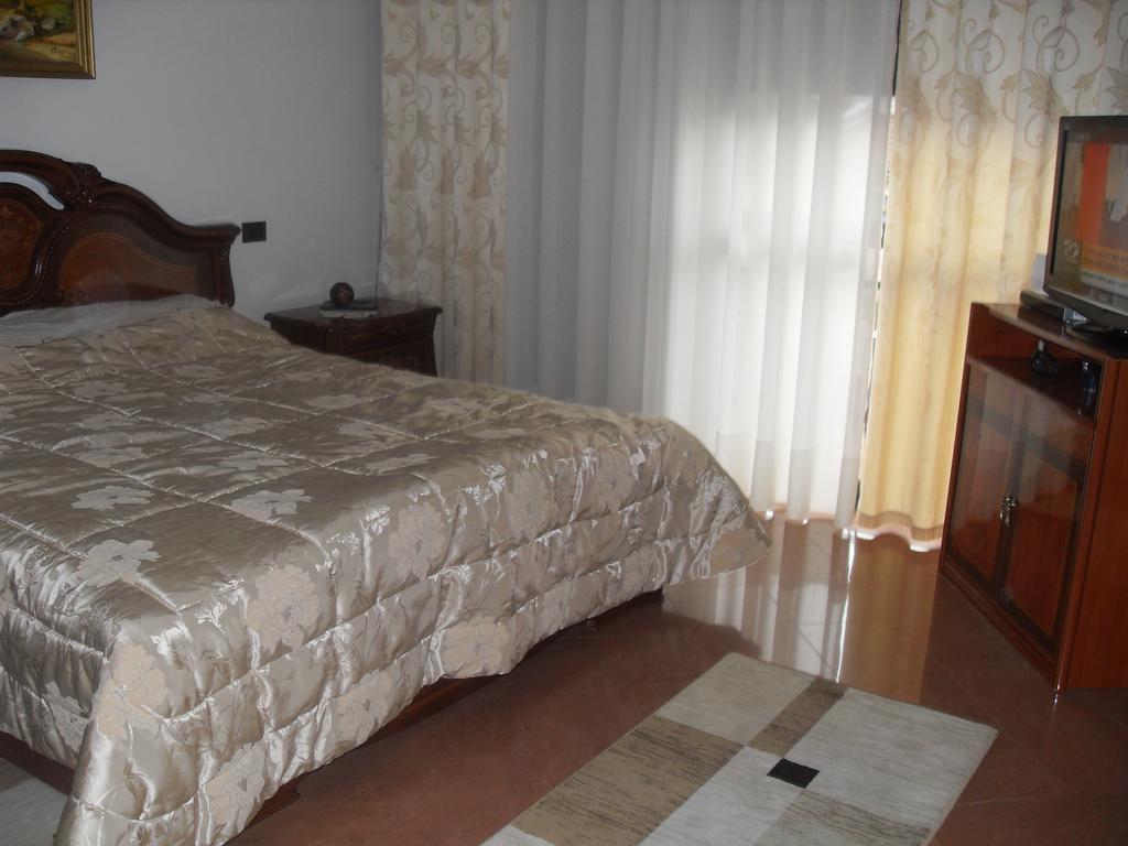 Blu Durres