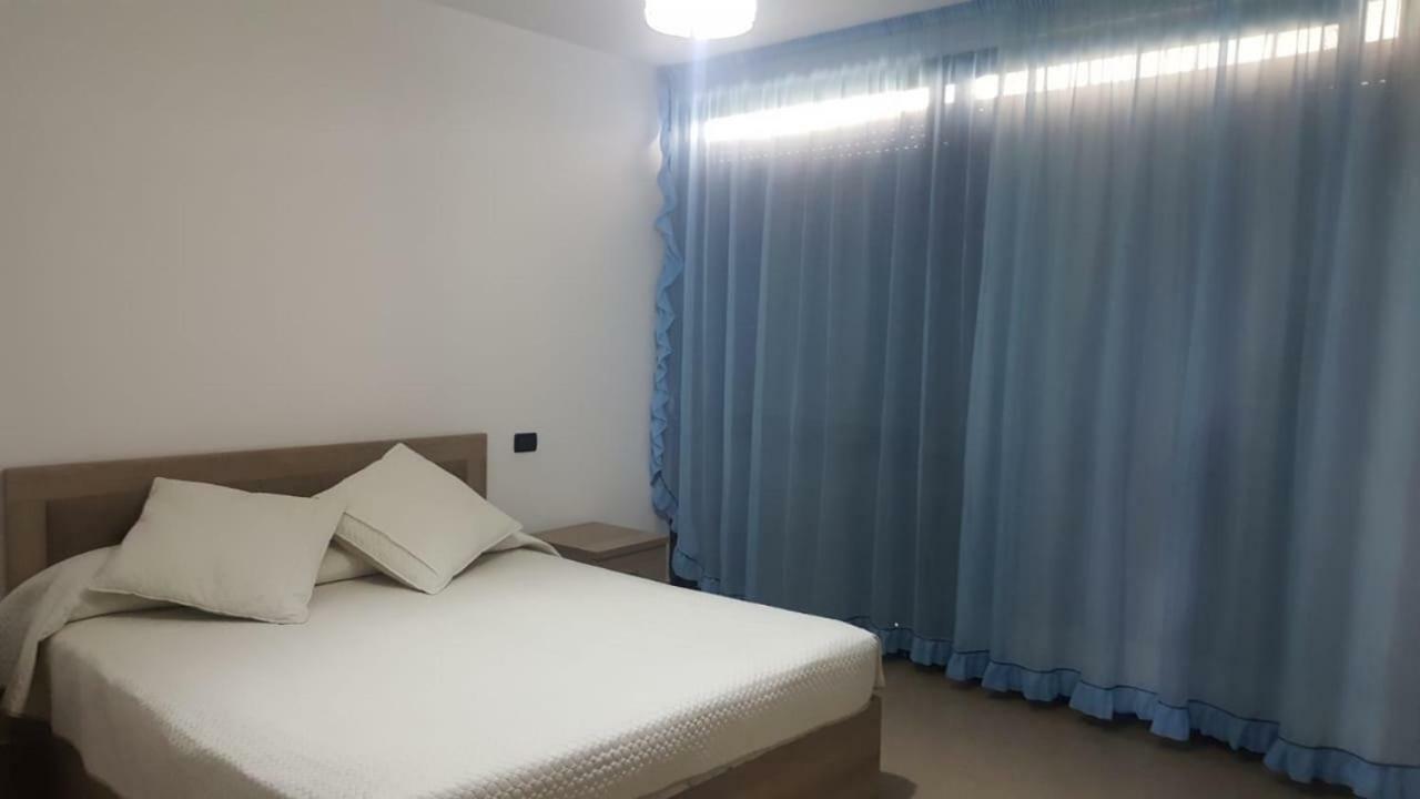 Blu Durres